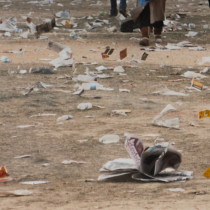 catherine opie 30 minutes after inauguration documentary photography january 20 2009 barack obama inauguration presidency 44th president of the united states collectivism patriotism aftermath the mall in washington, dc the washington monument crowds aftermath national event american history usa