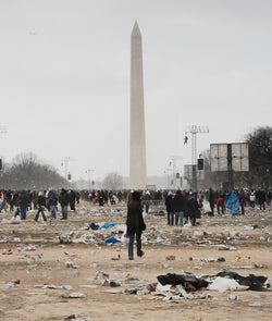 catherine opie 30 minutes after inauguration documentary photography january 20 2009 barack obama inauguration presidency 44th president of the united states collectivism patriotism aftermath the mall in washington, dc the washington monument crowds aftermath national event american history usa