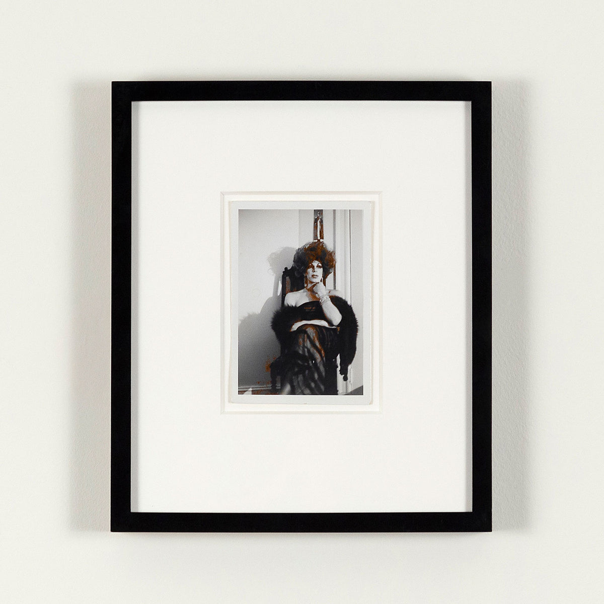 絵画 Golden Curtain (By Artist Nann Nann) Nan Goldin – Caviar20