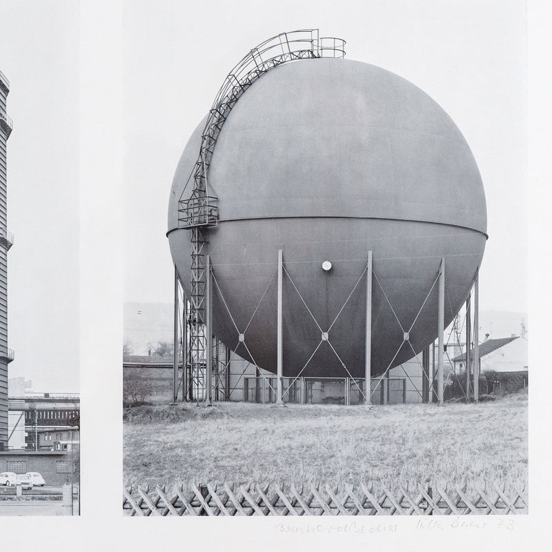 Bernd & Hilla Becher, Vier Gasometer, Offset lithograph, 1973