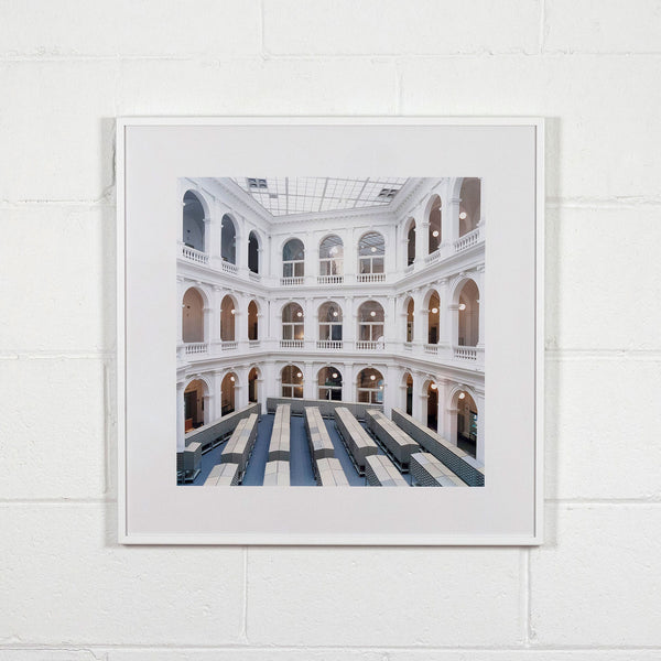 Candida Höfer photograph Caviar20 Library 2002