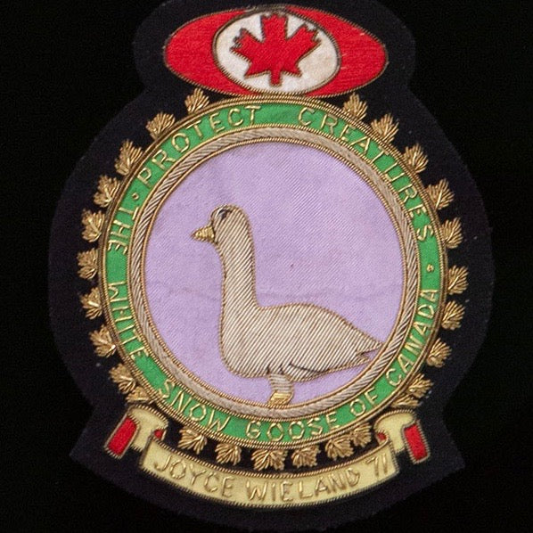 JOYCE WIELAND "WHITE SNOW GOOSE" EMBROIDERED CREST, 1971