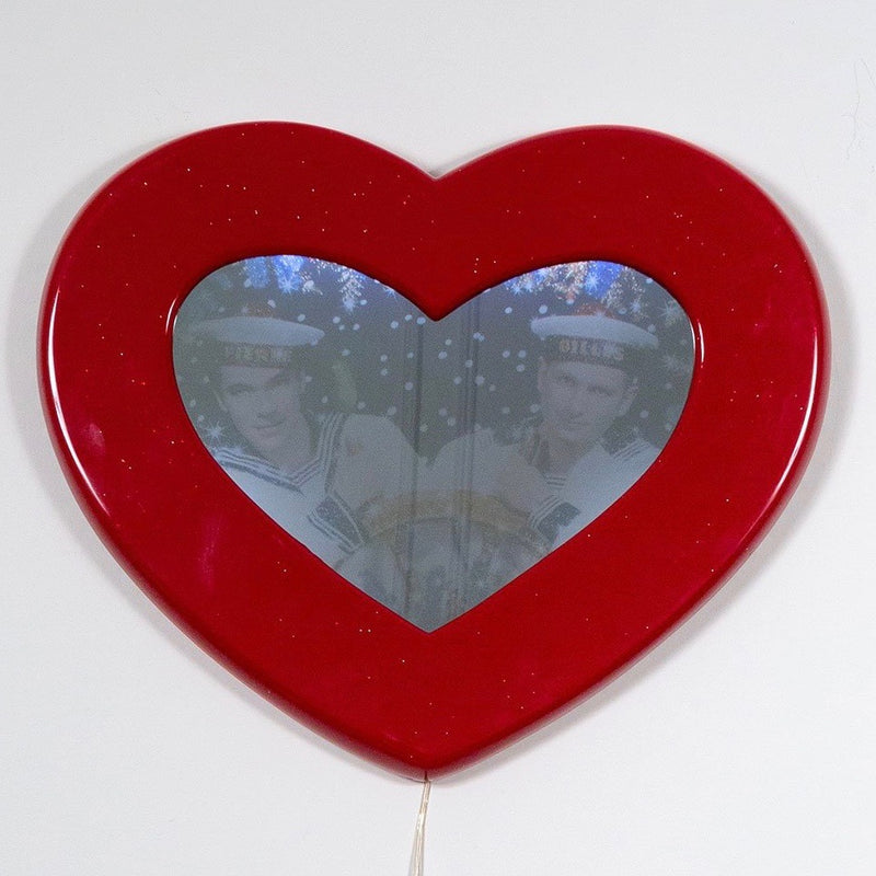Pierre & Gilles, Autoportrait dans un coeur, mirror, photo, PVC, electrical connector, 2005, Caviar20