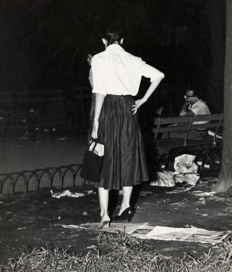 Weegee black and white photograph Girl with a problem 1940 Caviar20