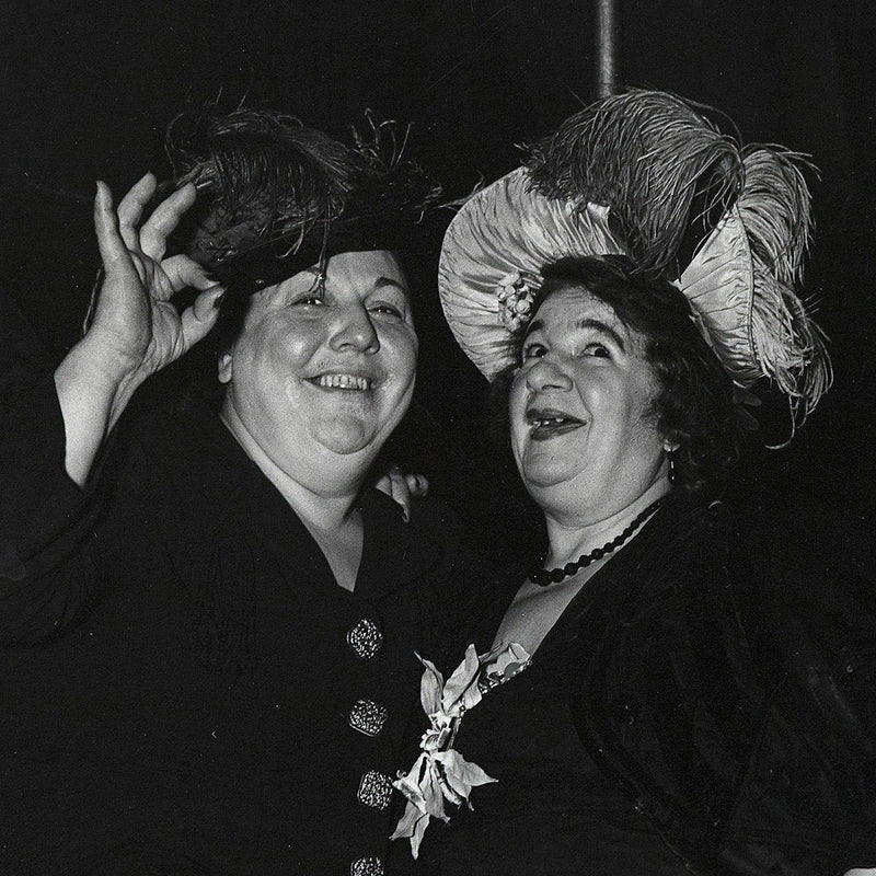 Weegee photography Caviar20 bowery entertainers 1950