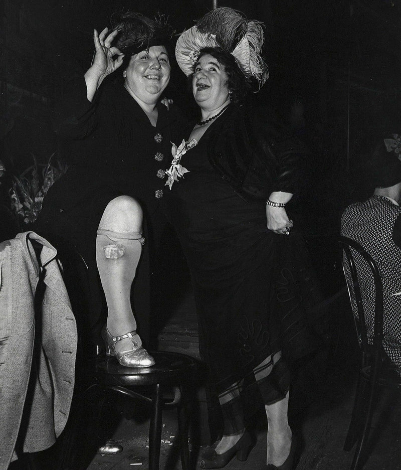 Weegee photography Caviar20 bowery entertainers 1950